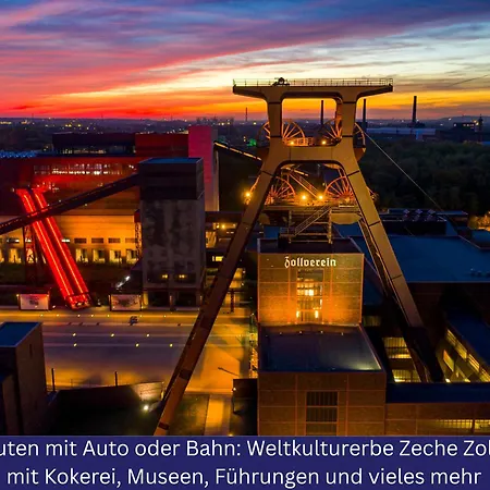 Modern Und Ruhig, Mit Garage & Ps4, Nahe Messe, Rue Und Uniklinik, Voll Ausgestattete Kueche, Bad Mit Dusche Und Badewanne Эссен